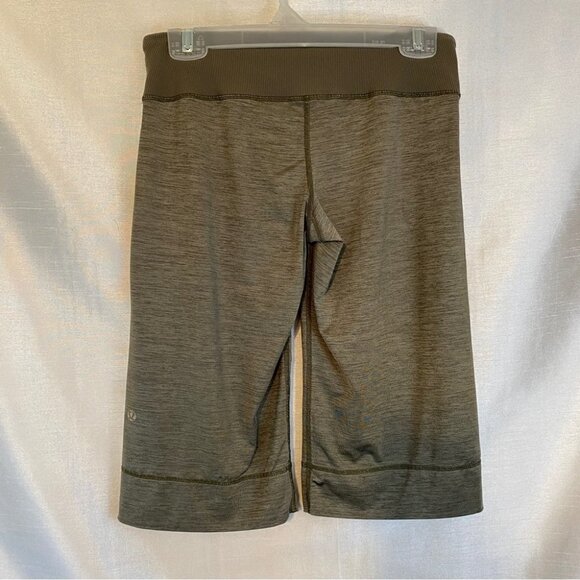 Lululemon Flow and Go Crop  Ladies 4 Heathered Moss Green - Picture 7 of 11